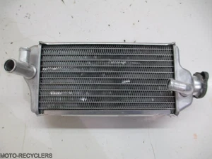 08 RMZ250 RMZ 250 Right Radiator 50 - Imagen 1 de 4