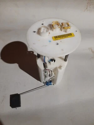 Toyota Fuel Pump Module 77020-0C082 For Toyota Sequoia Tundra 2007-2018 OEM - Image 1 of 4