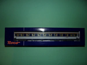 ROCO voiture couchettes 1ière classe CORAIL+ 45385 NEUF et RARE - Picture 1 of 7