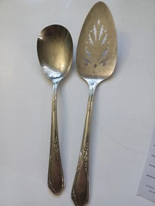 Wallace Rose Point Sterling Silver plated Dinner Spoons,- Set Of 2. - Picture 1 of 2