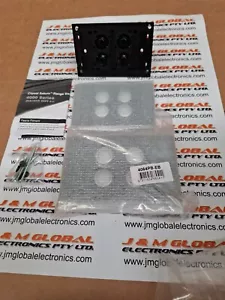 SWITCH PUSH BUTTON 4 GANG 250V 16AX/20A - CLIPSAL 4064PB-EB - Picture 1 of 1
