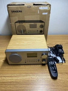 Sangean HDR-18 HD Radio/FM-Stereo/AM Wooden Cabinet Table-Top Radio - Bild 1 von 14