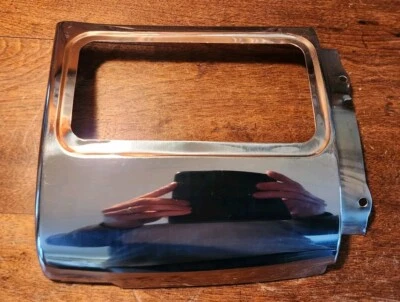 Guardabarros delantero derecho inferior 1967 Buick Electra Lesabre OE GM MOLDURA MOLDURA MOLDURA Foto 1 de 4