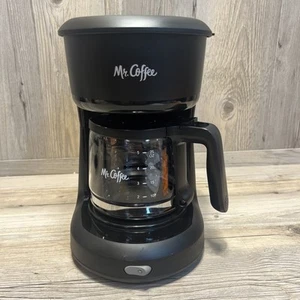 Mr. Coffee Mini-Brühkaffeemaschine für 5 Tassen schwarz SC05BL2-1 - Bild 1 von 3
