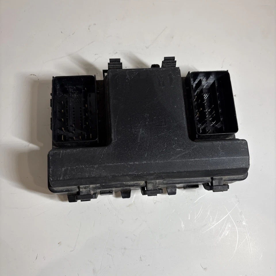 Ford Edge 2017 motor distribución de energía caja de fusibles relé OEM Foto 1 de 4