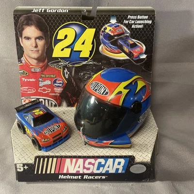 Casco de corredores Jakks Pacific NASCAR JEFF GORDON #24 DuPont ~ 2008 ~ Nuevo en paquete Foto 1 de 3