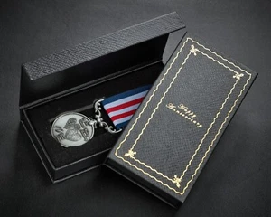 Our 10th Titanium Wedding Anniversary Service Medal. Case. Gift/Present. Silver - Picture 1 of 15