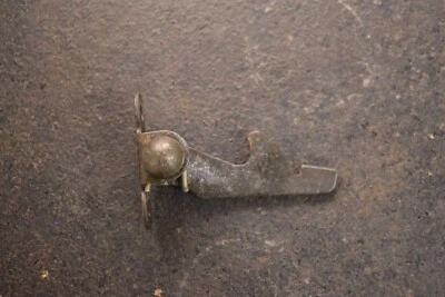 PALANCA DE LIBERACIÓN ASIENTO SECA YAMAHA XZ550 VISION XS400R XJ750R XJ650R Foto 1 de 4