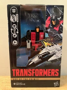 IN HAND HASBRO TRANSFORMERS AGE OF THE PRIMES DELUXE AERIALBOT SKYDIVE FIGURE - Picture 1 of 6