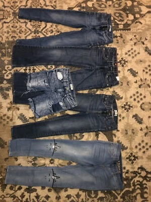 Lote de 5 piezas de jeans azules para niñas talla 10 y un par de pantalones cortos fangosos ver fotos Foto 1 de 4
