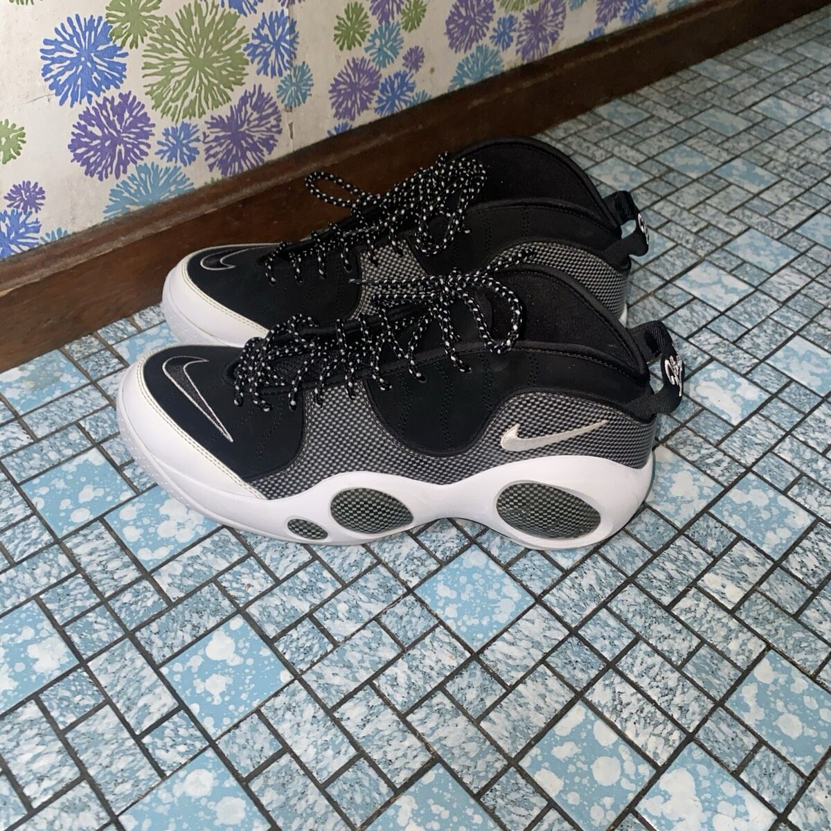 Nike Air Zoom Flight 95 2015 Black Metallic Silver for Sale Nike Air Zoom Flight 95 2015 Black Metallic Silver for Sale