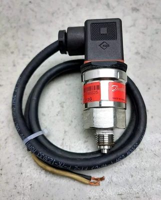 Danfoss MBS 3000 Pressure Transmitter PE 0-16.00 Bar Out 4-20 mA 060G1103 Used - Image 1 of 4