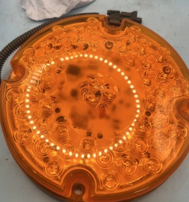 GENUINE Truck-Lite 91370Y, 91 Series LED Yellow Round Light, (Front Park Turn) - Image 1 of 2