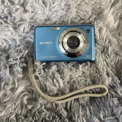 Sony CyberShot DSC-W220 12.1MP Blue Digital Camera Only - For Parts/Repairs Read - Image 1 of 4