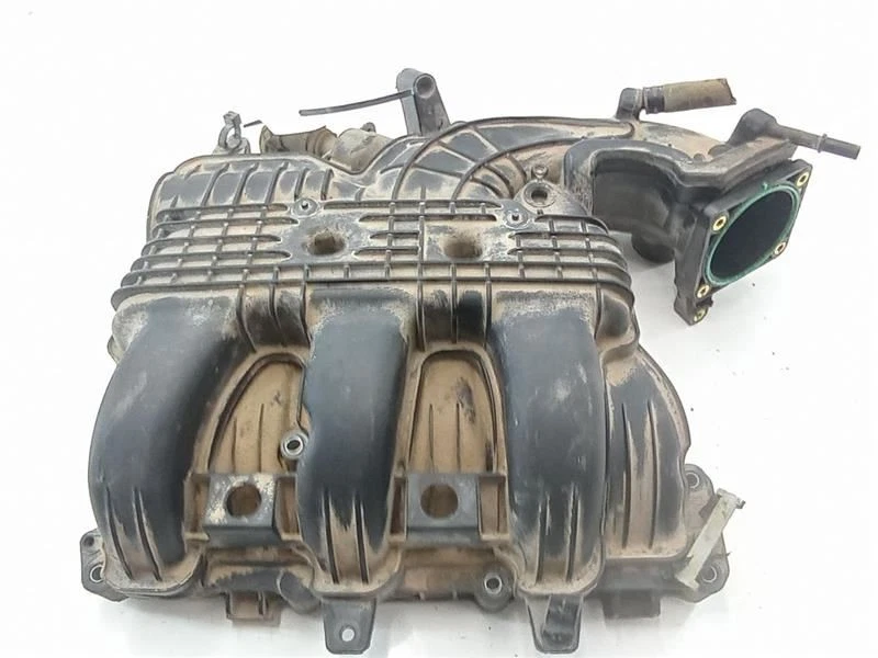 2012 Ford Taurus 3.5L V6 w/0 Turbo Intake Manifold Upper Plastic OEM  - Image 1 of 4