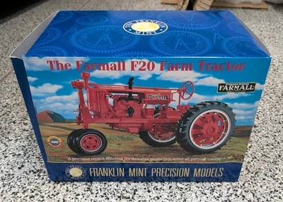 Franklin Mint Farmall F-20 Tractor 1/16 - Image 1 of 4