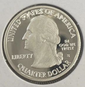 2009 S District of Columbia 90% SILVER Deep Cameo "PROOF" US Mint Quarter T-1038 - Picture 1 of 2