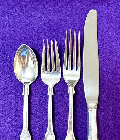 INTERNATIONAL 1810 Place Setting 4 pieces STERLING SILVER scrap or not Cover