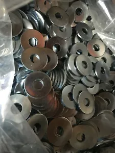 Qty. of 200 Heavy Duty zinc plated steel washers 1.44" o.d x 507" i.d. x .11" - Picture 1 of 6