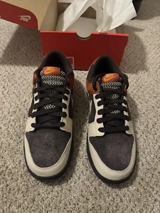 Nike Dunk Low Red Panda - Picture 1 of 6