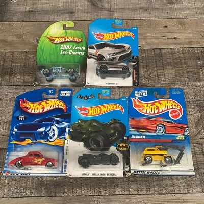 Hot Wheels Car Lots Of 5 2007 Easter Egg, 16 Camaro, Digger, Batmobile, 024 - Image 1 of 4