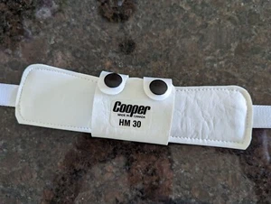 Cooper HM30 Chin Strap Guard for Goalie Mask Helmet Cage Hockey NEW Black - Picture 1 of 3