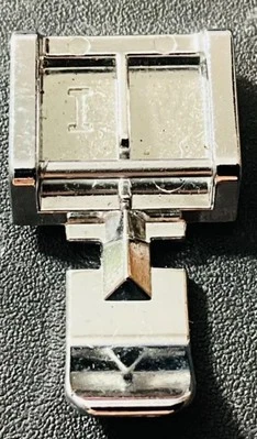 Snap-On Zipper Foot I #006905008 for Singer Home Sewing Machine Prelude 8280 - Image 1 of 2