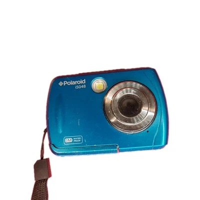 Polaroid 16MP Water Resistant Digital Camera IS048 TEAL Tested And Works - Image 1 of 3