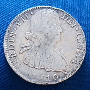 Mexico 1810 8 Reales ERROR DOUBLE STRUCK Ferdin VII Colonial Coin - Picture 1 of 4