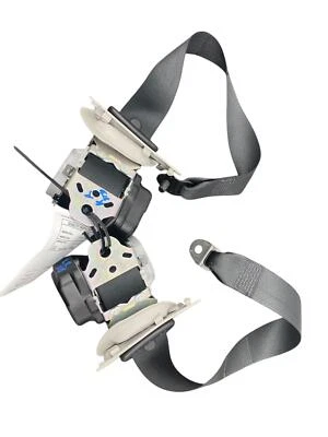 2018 - 2022 LEXUS RX350 L OEM LEFT RIGHT REAR 3RD ROW SEAT BELT RETRACTOR (2) - Image 1 of 4