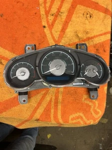 2009-2012 malibu LTZ instrument cluster 74K OEM 2010 2011 - Picture 1 of 5