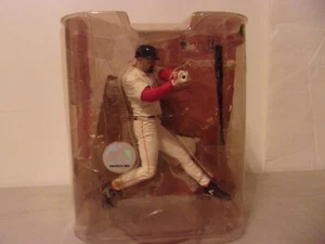2008 Mcfarlane Kevin Youkilis Boston Red Sox Series #20 MLB - Picture 1 of 2