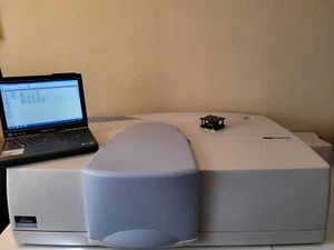 Perkin Elmer Lambda 950 UV/Vis/NIR Spectrophotometer, PC, Fixed Angle Ref Acc - Picture 1 of 11