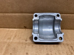 Una base de motor usada de una motosierra Poulan Pro PP5020AV - Imagen 1 de 2