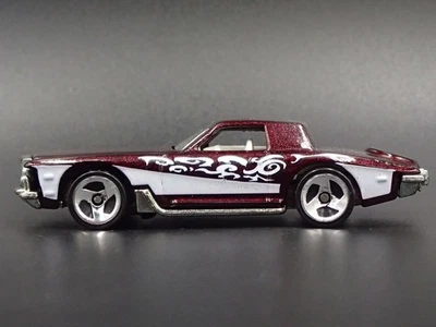 Diorama Diecast Modello Auto Studebaker Stutz Blackhawk Marrone In Scala 1:64 - Immagine 1 di 4