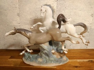 Stunning 1960s Vintage Lladro Running Horse Porcelain Figurine - Picture 1 of 20