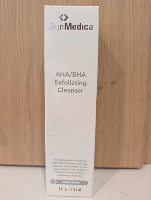 NEW SkinMedica AHA/BHA Exfoliating Cleanser 6 oz Full Size NEW Sealed in Box - Image 1 of 4