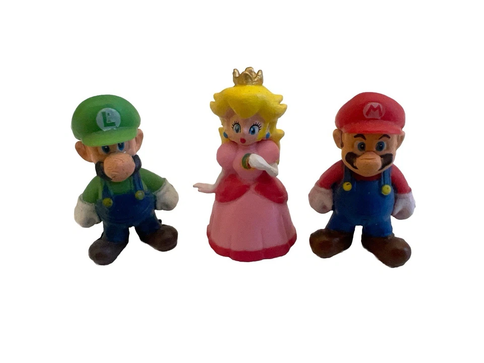 Figuras Nintendo MICRO LAND - Mario, Luigi y Princesa Melocotón  Foto 1 de 4
