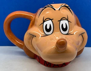 2025 NEW The GRINCH - Max the Dog 3.5 fl. oz. Figural Espresso Mug - Picture 1 of 3