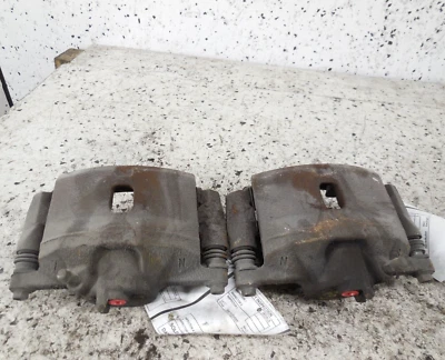 Пара суппортов переднего тормоза для Honda Insight 2010-2014 годов выпуска левая правая левая правая от оригинального производителя - Изображение 1 из 3