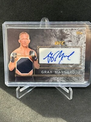 2016 Topps UFC Top of the Class Relics Red #TCARGM Gray Maynard Auto - Image 1 of 2