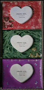 3 marcos de fotos de cartón rojos PR GN 7X5 en forma de corazón decorativos se adapta a 3,5x5" - Imagen 1 de 12