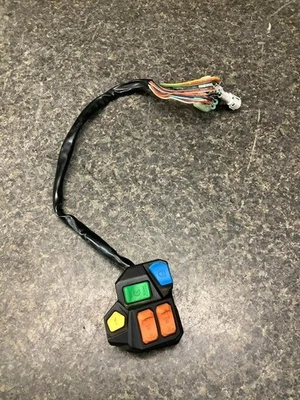 18 Polaris AXYS XRC Switchback 800 Left Light Grip Switch Control 20G - Image 1 of 2