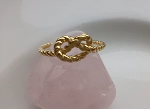 Liebesknoten, gedrehter Knoten Infinity Herz Ring S925 vergoldet verstellbares Band - Bild 1 von 3