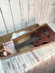 kohala ukulele - Picture 1 of 4