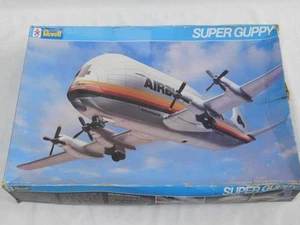 1/144 Revell Super Guppy Airbus trasporto merci plastica model kit completo 4743 - Foto 1 di 2