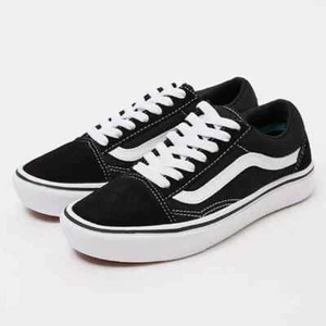 Zapatos VANS Comfycush Old Skool VN0A3WMAVNE1 negros blancos unisex EE. UU. - Imagen 1 de 5