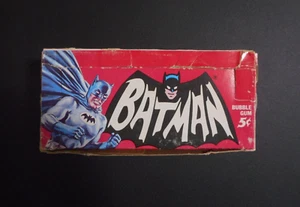 1966 BATMAN 5cent PAKIET KART DISPLAY BOX TOPPS - Zdjęcie 1 z 7