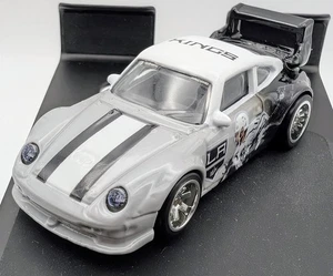 Shop164 Hot Wheels Porsche 993 GT2 Custom LA Kings - Picture 1 of 5