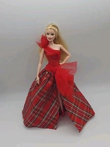 Barbie Vacaciones Barbie Rubia Firma Muñeca Vestido Negro - Imagen 1 de 5